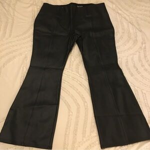 Black Flared Pants NWOT xL